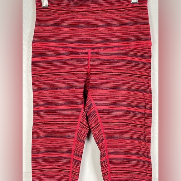 Lululemon Wunder Under Crop (Hi-Rise) Cyber Boom Juice Alarming Size 6 - Picture 6 of 8